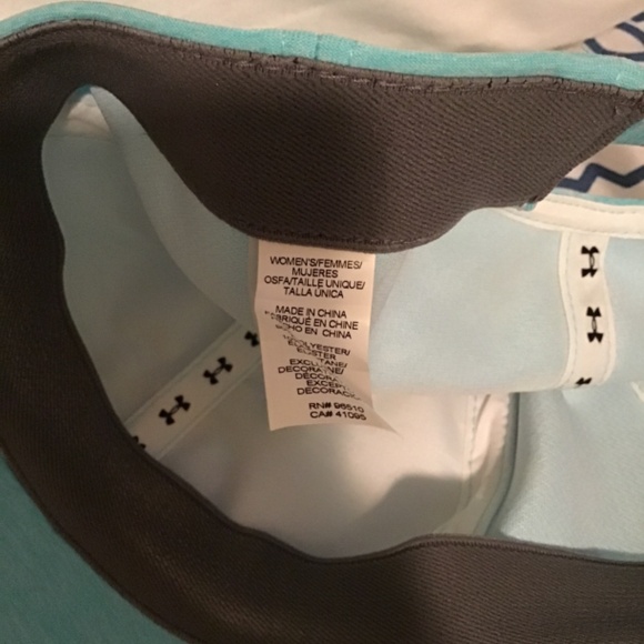 🤫#90, Under Armour, women’s, one size, new condition, see photos - Picture 6 of 6